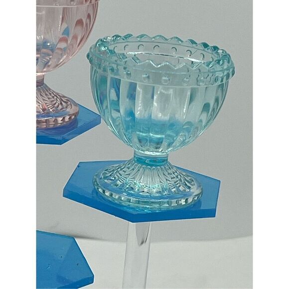Vintage Style Set of 3 Pastel Colored Glass Egg Cup Holder Pink, Blue & Green  T - Picture 3 of 8